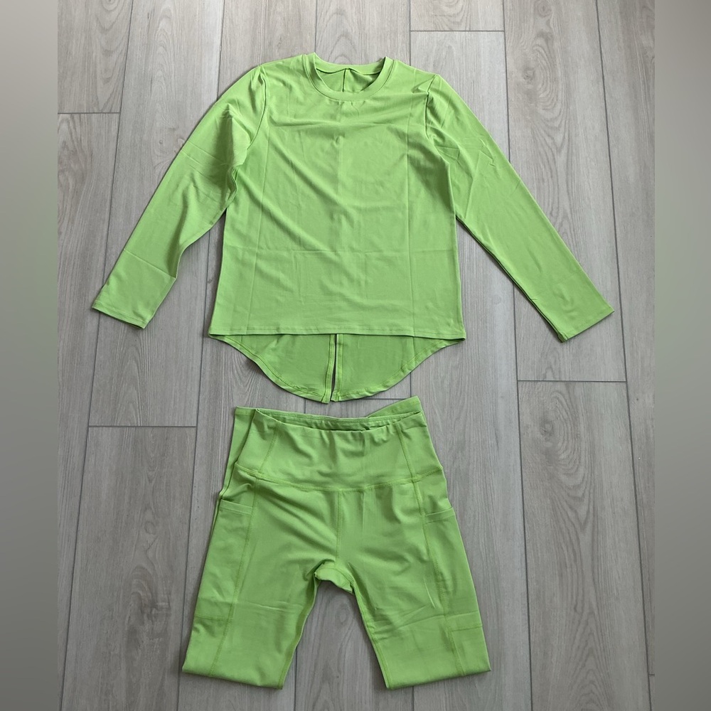 Vibrant Green Women's Leggings Set